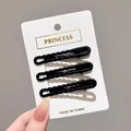 Set of three stylish matte black wavy hair clips displayed on a white princess card. - 小号波浪椭圆鸭嘴夹(3#) / 3 Pieces (6cm) / Black