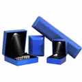 Blaues LED-Schmuckkästchen-Set für Ringe und Armbänder in verschiedenen Größen - Ringbox / Ohrsteckerbox / Blau