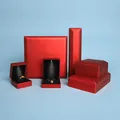 Professional red LED jewelry box display set for rings and necklaces with built-in light - Bangle/Bracelet Box / Red