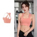 Professionele schokbestendige sport-beha met mesh-detail in de kleur honing-pomelo-roze - S / Tops / Perzikroze