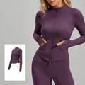 Chaqueta de yoga para mujer color ciruela con cremallera doble y orificios para pulgar - Ciruela Púrpura