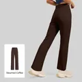 Yoga broek met rechte pijpen en hoge taille in Distilled Coffee Brown met achterzak detail - S / Bottoms / Gedistilleerde koffie