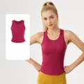 Débardeur de sport pour femmes, haute élasticité, coussinets fixes en rouge framboise - Rouge Framboise