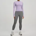 Set yoga elasticizzato con giacca viola con zip e leggings grigi a vita alta - Taglia S / Top E Pantaloni / Viola Glorioso + Grigio Roccia Marina