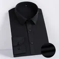 Chemise habillée noire à manches longues pour hommes, coupe ajustée sans repassage - M / Hauts / Noir