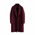 Elegante abrigo de lana burdeos para mujer, de largo medio con solapas grandes y bolsillos - M / Tops / Burdeos