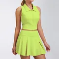 Conjunto deportivo de dos piezas verde neón con polo sin mangas con cremallera y falda de tenis. - S / Top Y Pantalón / Amarillo Limón