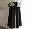 Middeleeuwse renaissance zwarte mantel met imitatiebontkraag voor cosplay - S / Tops / Marineblauw