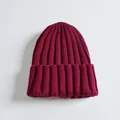 Berretto in maglia a coste per bambini in colore prugna magenta per l'autunno inverno - Taglia unica / Borgogna