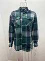 Langärmelige Herren Flanelljacke mit grün-blauem Karomuster und Brusttaschen - S / Oberteile / Grün
