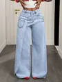 Detailansicht der hellblauen Damen-Weitbein-Jeans mit einzigartigem asymmetrischem Bund - S / Unterteile / Blau