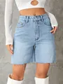 Detalle de pantalones cortos de mezclilla azul claro de talle alto con bajo deshilachado - XS / Bottoms / Azul claro