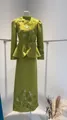 Ensemble élégant vert olive haut à basque manches longues et jupe longue avec broderie - Vert olive