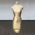 Élégante robe bandage dorée à col en V avec une ceinture à la taille stylée - Style Moulant Doré