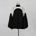 Elegante camisa de gasa negra con retazos de malla semitransparente y mangas farol - S / Tops / Negro