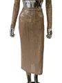 Dettaglio di strass quadrati scintillanti su una gonna midi sexy in mesh color carne - XS / Pantaloni e gonne / Kaki