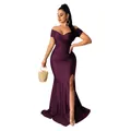 Robe de soirée sexy violet foncé avec épaules dénudées, fente haute et col en V - Bordeaux
