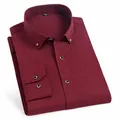 Elegantes Herrenhemd in Weinrot mit Langarm, Diamantknöpfen und Button-Down-Kragen - Burgunderrot