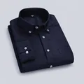 Camisa clásica de manga larga Oxford para hombre en azul marino, de puro algodón - 38 / Tops / Azul Marino