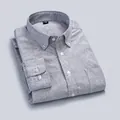 Camisa gris para hombre de puro algodón Oxford de manga larga con cuello abotonado - 38 / Tops / Gris