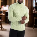 Pull à col roulé torsadé de qualité supérieure pour hommes en vert clair pour l'hiver - S / Hauts / Light jaune