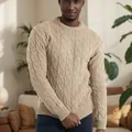 Suéter de punto trenzado para hombre en color caqui con cuello redondo de otoño - S / Tops / Caqui