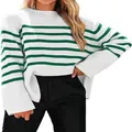 Dettaglio del maglione a righe bianche e verdi con ampie maniche a sbuffo - Taglia S / Top / Verde