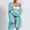 Elegante cardigan in maglia media lunghezza azzurro da donna, vestibilità comoda - Celeste