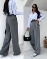 Elegantes pantalones grises de talle alto y pierna ancha, vistos de frente y detrás - S / Bottoms / Gris