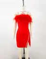 Rotes schulterfreies Partykleid mit Federbesatz und Strass-Schlitz-Details - S / Ober- und Unterteil (38175) / Rot