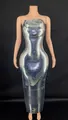 Glänzendes silbernes Bodycon-Maxikleid mit Spiegeleffekt, ideal für Partys und Feiern. - S / Kleider / Silber