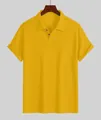 Detailansicht eines gelben, atmungsaktiven Herren-Poloshirts mit Waffelstruktur - Gelb