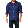 Dettaglio camicia blu scuro da uomo con contrasto a scacchi su polsini e tasca. - Taglia S / Top / Blu navy
