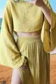 Ensemble deux pièces en lin et coton jaune moutarde avec haut court et jupe fendue - S / Haut Et Bas / Jaune