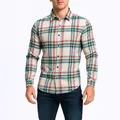 Detalle de una camisa de franela a cuadros gruesa para hombre en color beige - Verde Oscuro