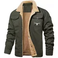 Giacca da lavoro da uomo verde militare foderata in pile con logo testa di toro bianco - Taglia S / Top / Verde Militare (Stampa Testa di Toro)