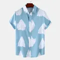 Dettaglio di una camicia da uomo a maniche corte celeste con stampa di fantasmi bianchi - 3XL / Top / Azzurro