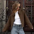 Chique bruine damesjas van imitatiewol met rits, losse casual stijl voor herfst en winterseizoen. - S / Tops / Bruin