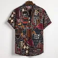 Detailweergave van een linnen herenshirt met korte mouwen en etnische patchworkprint - PL7 (Retro Patchwork Print)