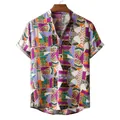 Camisa informal de manga corta para hombre con un vibrante estampado floral geométrico - M / Parte Superior - Estilo Floral Patchwork (Z-PL06) / Púrpura