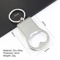 Detailweergave van zinklegering flesopener sleutelhanger met afmetingen en specs - K12 (Hartopeningstijl)