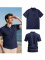Vista dettagliata della polo da uomo in lino blu navy traspirante a maniche corte - Taglia M / Top / Blu navy