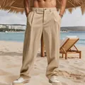 Vista dettagliata dei pantaloni da uomo in lino kaki traspirante con vestibilità. - Taglia S / Kaki
