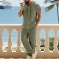 Set casual da uomo in lino con felpa con cappuccio a maniche corte e pantaloni in verde oliva - Verde militare