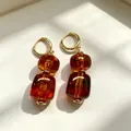 Vintage bernsteinfarbene Creolen im Maillard-Stil mit goldener Oberfläche. - Bernsteinfarbener Langer Perlenanhänger-Stil (N-1040)