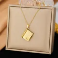 Elegante collar de acero inoxidable dorado con colgante de cuaderno de corazón - Estilo de Álbum de Fotos (H1545) / Dorado