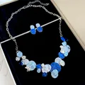 Élégant ensemble de collier et boucles d'oreilles en acrylique bleu et argent en boîte - Parure collier et boucles d'oreilles argent et disques bleus (88#) / Argent-Bleu