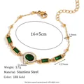Detailansicht eines 18K vergoldeten Edelstahlarmbands mit grünen Smaragdschliff-Steinen - Gold Weißer Stein Grüner Zirkonia Ovales & Rechteckiges Armband