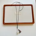 Dettaglio di pendente geometrico argento con nappa colorata su cordino nero - Ciondolo Geometrico con Corda Colorata (XL4476B)