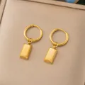 Prachtige gouden roestvrijstalen creolen met rechthoekige staafhangers voor dames - Gepolijste gouden bakstenen oorbellen (G326) / Goud